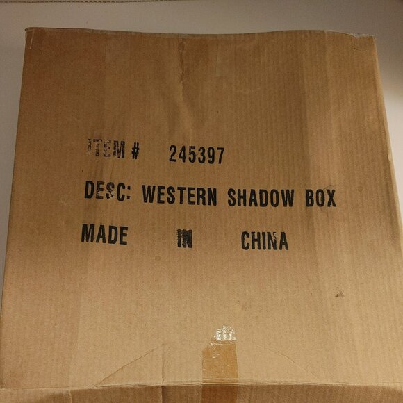 Western Shadowbox 10x10. 4 Windows - Picture 10 of 10